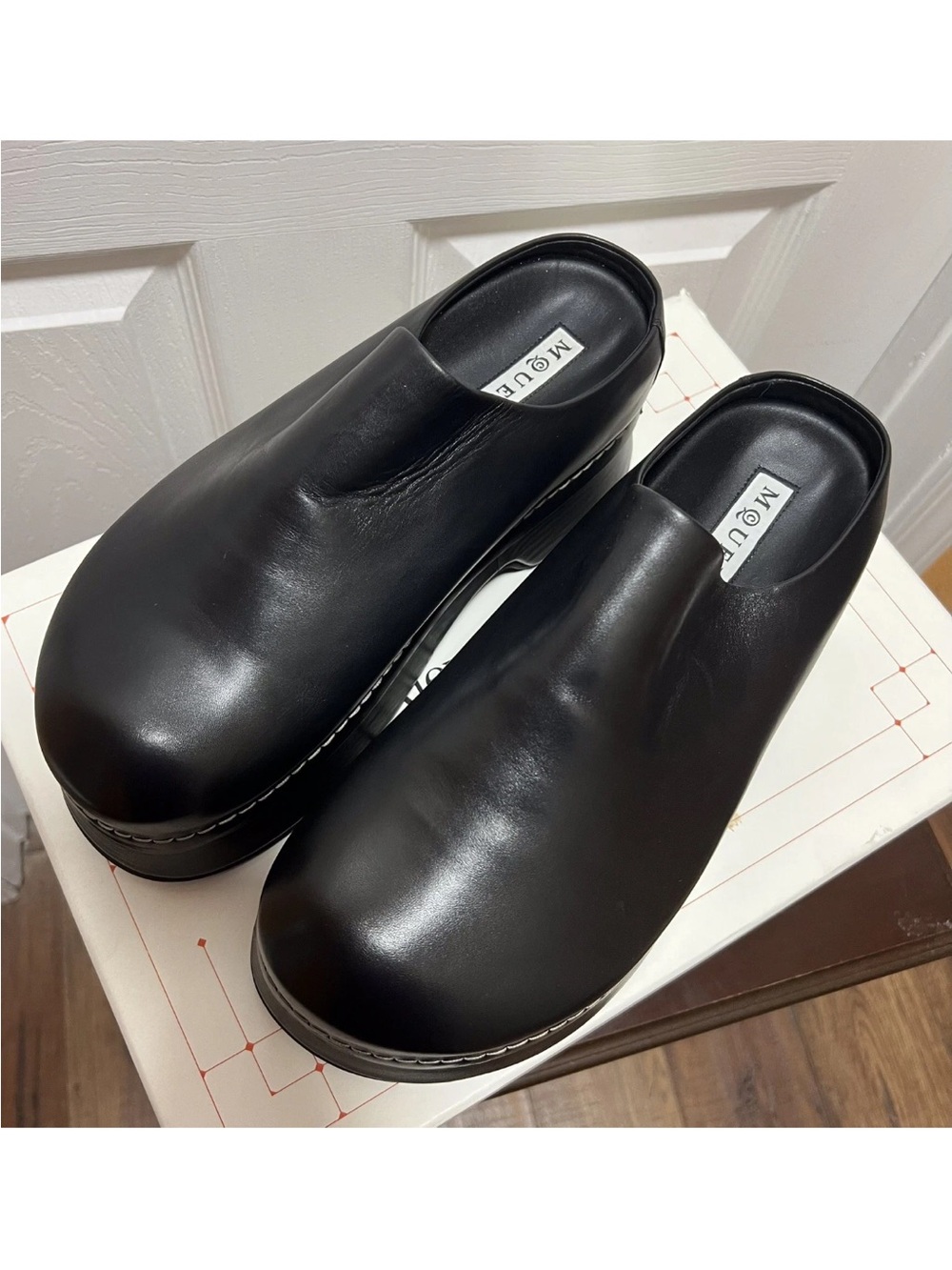 ALEXANDER McQUEEN Black Platform Mules / Sandals 9US / NWB $1,290